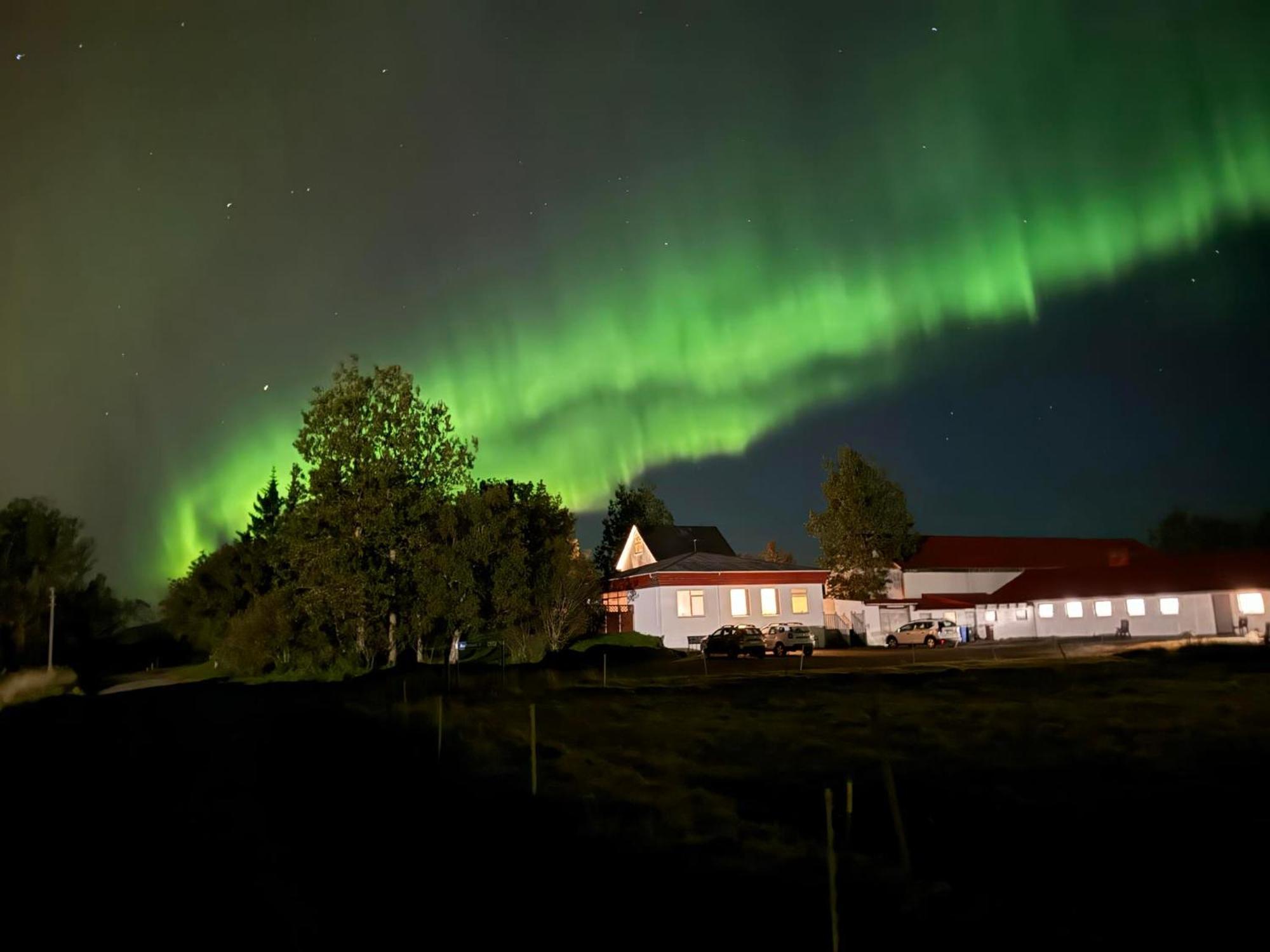 Iceland-aurora